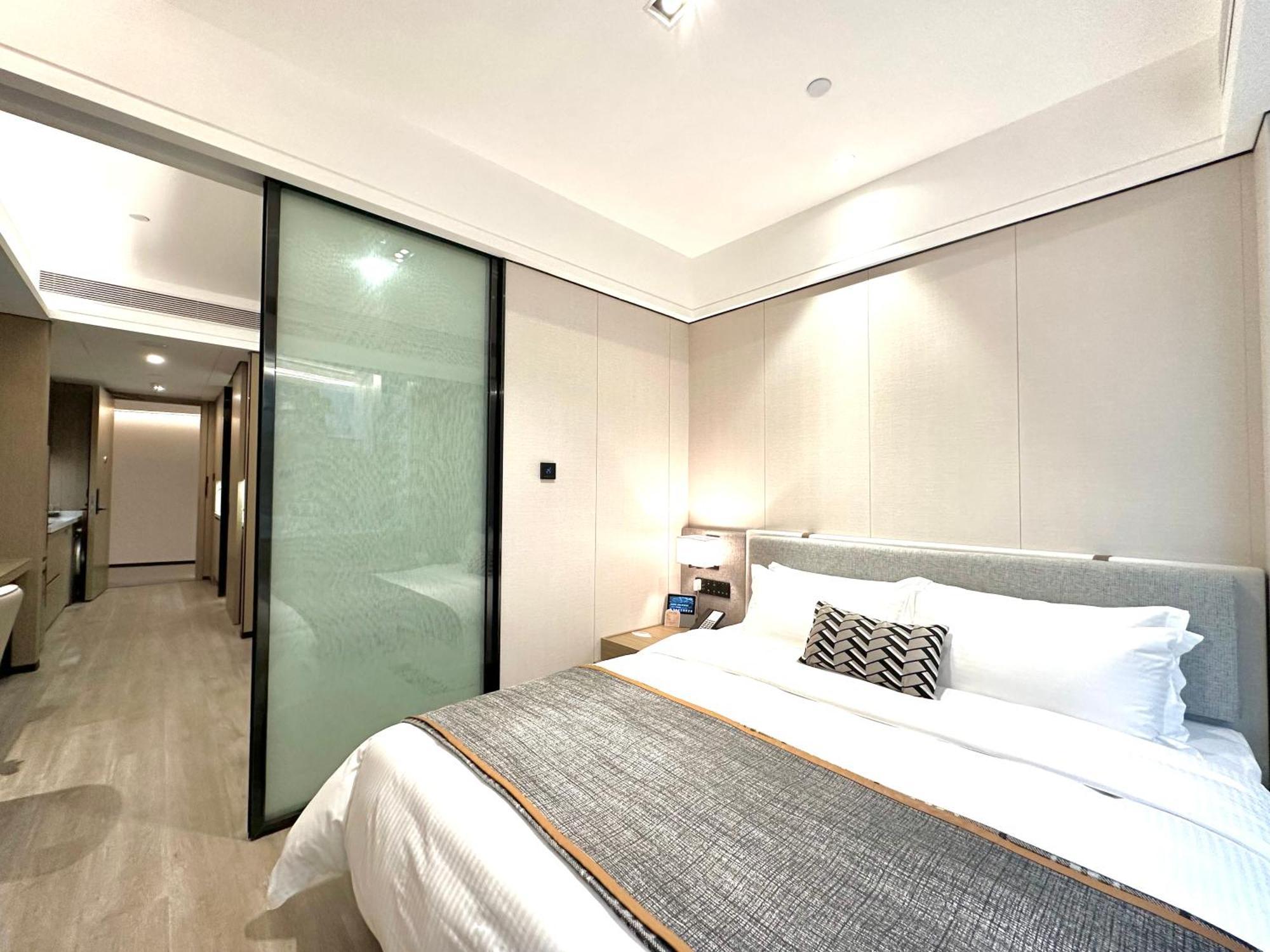 Cm Serviced Apartment Shenzhen Dongmen Exteriör bild