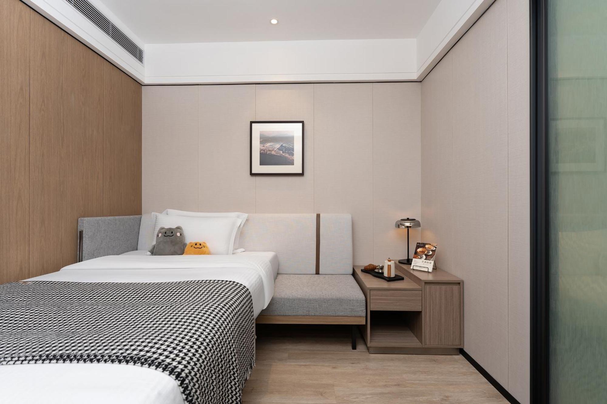 Cm Serviced Apartment Shenzhen Dongmen Exteriör bild
